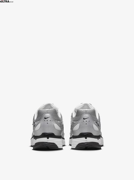 Кросівки чоловічі Nike P-6000 Metallic CN0149-001 ціна