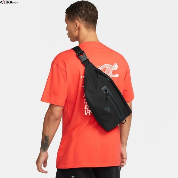 Сумка на пояс NIKE ELMNTL PRM WAISTPACK DN2556-010 ціна