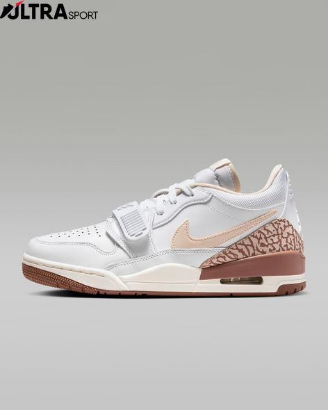 Кроссовки женские Air Jordan Legacy 312 Low FQ7827-100 цена