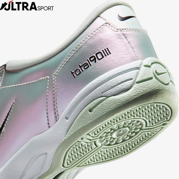 Чоловічі кросівки NIKE TOTAL 90 PREMIUM IM3500-100 ціна