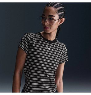 Футболка жіноча Nike Chill Knit Tee Pnx HF9524-010 ціна