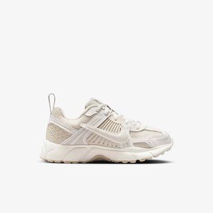 Детские кроссовки NIKE VOMERO 5 LACE (PS) IR4587-016 цена
