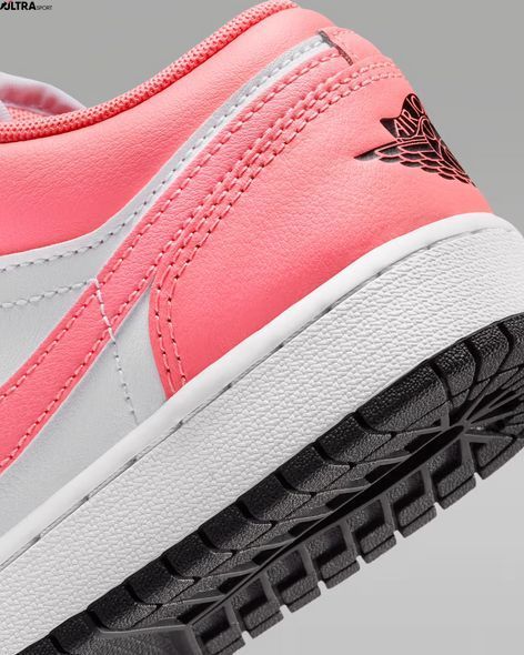 Детские кроссовки AIR JORDAN 1 LOW 553560-025 цена