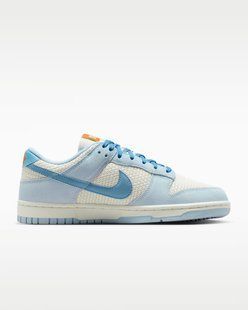 Женские кроссовки NIKE WMNS DUNK LOW SE IH2479-100 цена