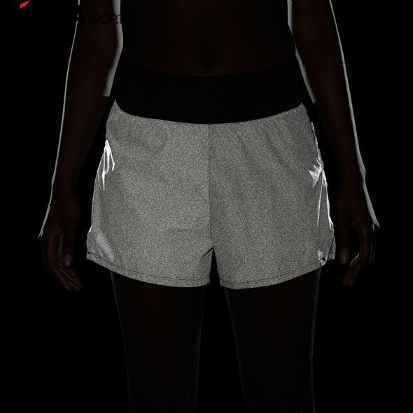 Шорты Nike W Dri-Fit Rn Dvn Rflctv Shrt DX2948-010 цена