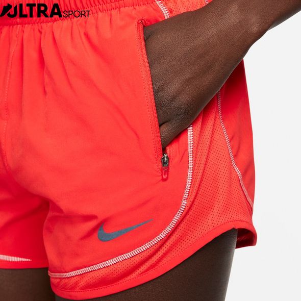 Шорти Nike W Dri-Fit Run Dvn Tempo Lx Short DQ5932-696 ціна