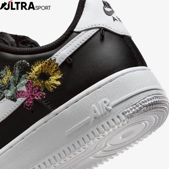 Жіночі кросівки NIKE WMNS AIR FORCE 1 07 IB6644-001 ціна