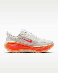 Женские кроссовки NIKE W VOMERO PLUS HV8154-107 цена