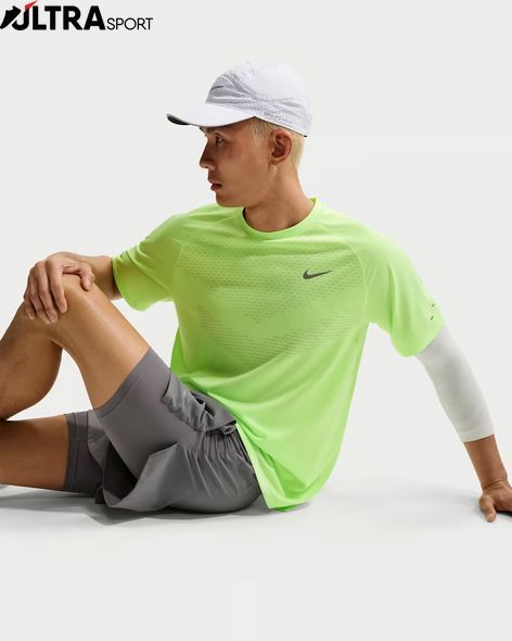 Мужская футболка NIKE M NK DFADV STRIDE SS TOP HV5203-377 цена