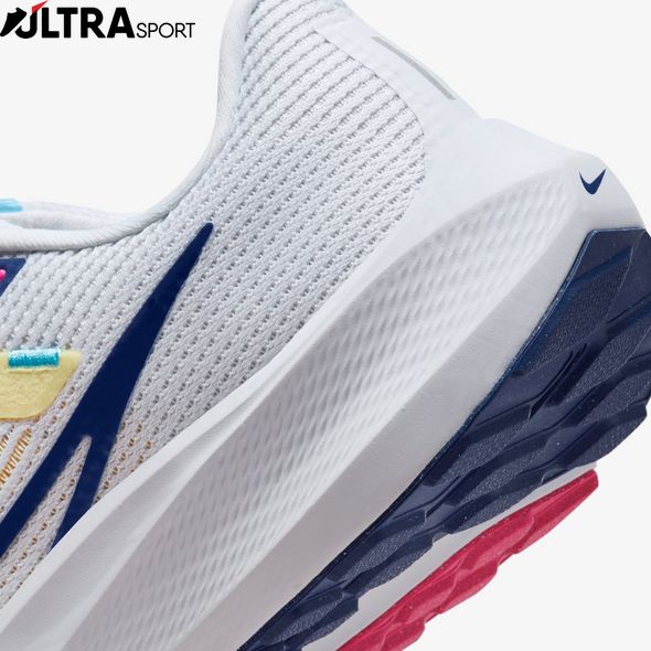 Жіночі кросівки Nike W Air Zoom Pegasus 40 DV3854-105 ціна