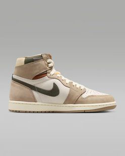 Жіночі кросівки WMNS AIR JORDAN 1 RETRO HI OG FD2596-201 ціна