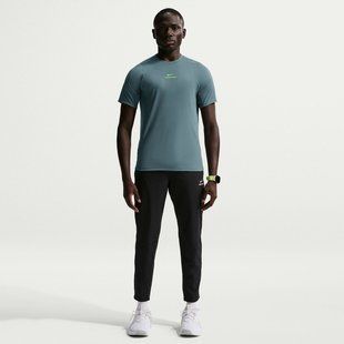 Футболка чоловіча NIKE M NP DF NPT SS TOP HV0409-382 ціна