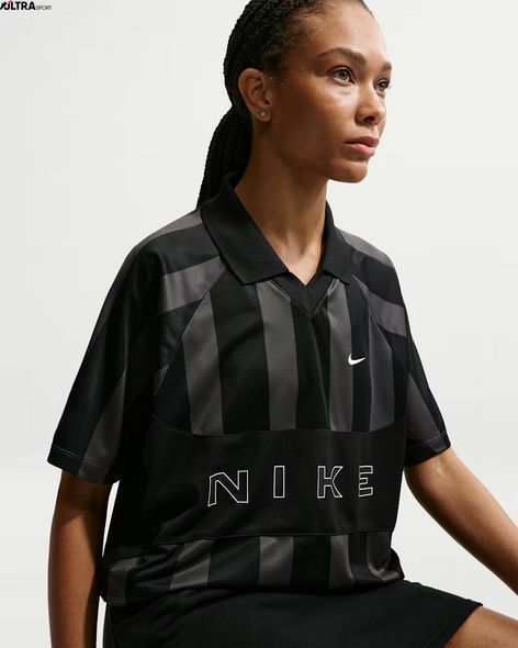 Футболка жіноча Nike Sportswear Women's Oversized Jersey IO0913-010 ціна
