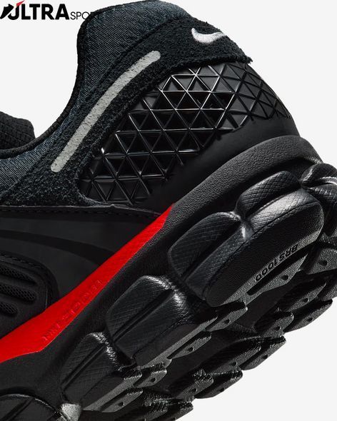 Кроссовки мужские NIKE ZOOM VOMERO 5 - HV2527-002 цена