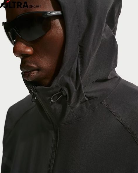 Жилетка чоловіча Nike Dri-Fit Woven Windrunner HV0982-010 ціна