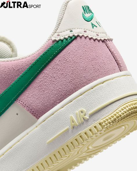 Чоловічі кросівки Nike Air Force 1 '07 LV8 FV9346-100 ціна