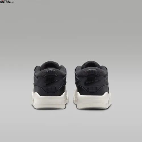 Кросівки підліткові Air Jordan 4RM FQ7938-001 ціна