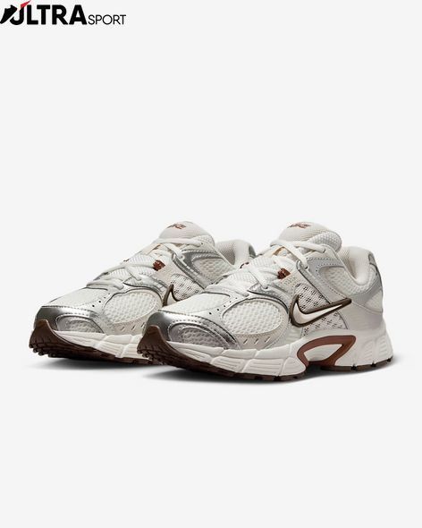 Кросівки жіночі Nike W NIKE V5 RNR HQ7901-102 ціна