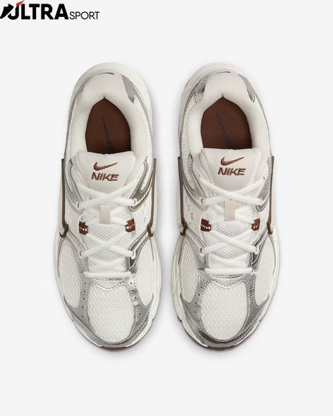 Кросівки жіночі Nike W NIKE V5 RNR HQ7901-102 ціна