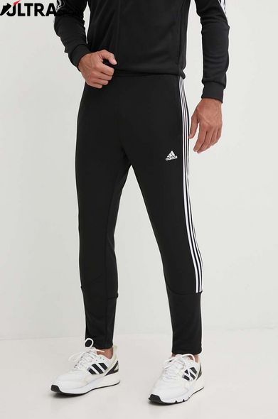 Спортивний костюм чоловічий adidas Essentials IX1277 ціна