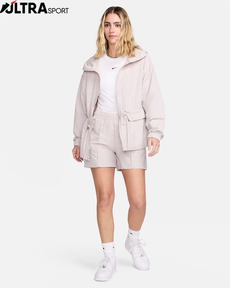 Жіночі Шорти Nike W Nsw Essntl Mr 5In Wvn Shrt FV6622-019 ціна
