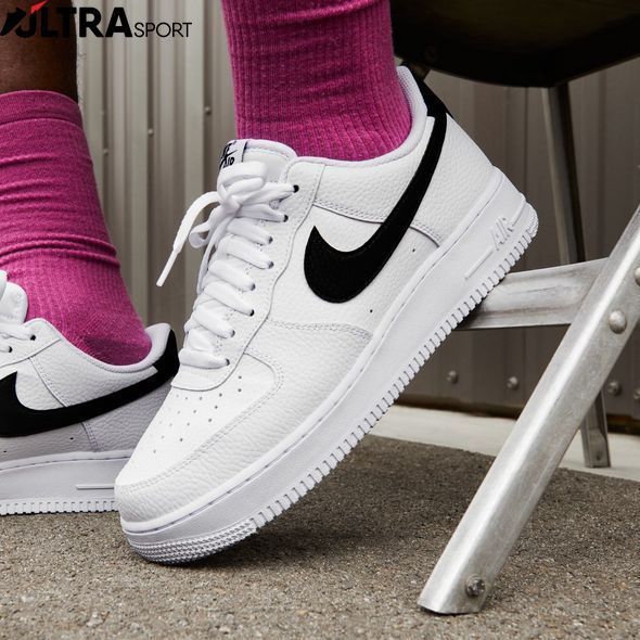 Мужские кроссовки Nike Air Force 1 07 CT2302-100 цена
