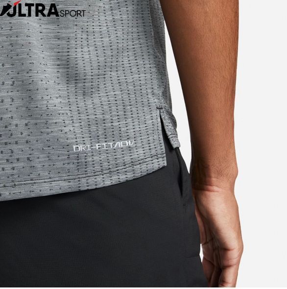 Футболка чоловіча Nike M Dri-FITADV TECHKNIT ULTRA SS DM4753-010 ціна