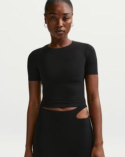 Женская футболка Nike Dri-FIT IB8964-010 цена