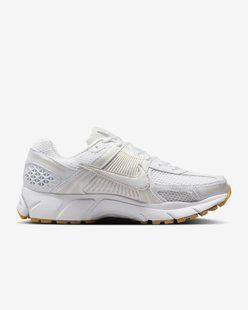 Кросівки жіночі Nike Zoom Vomero 5 FJ2028-104 ціна
