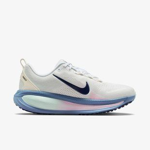 Женские кроссовки NIKE W VOMERO 18 HM6804-115 цена