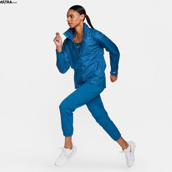 Женская куртка Nike W Fast Repel Jacket FB7451-476 цена